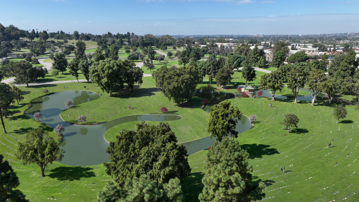 Lake of the Roses